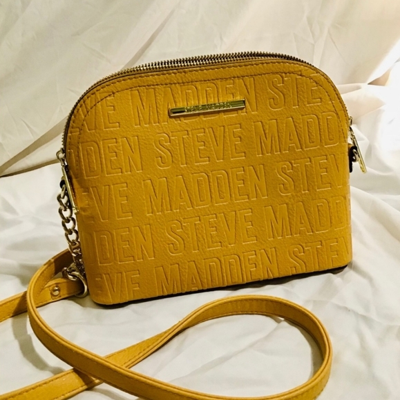 Steve Madden Handbags - Crossbody Handbag